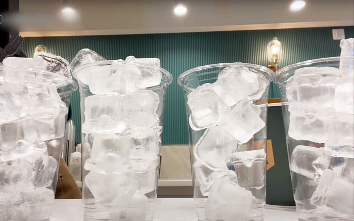 冰杯，把水凍成冰，入一個(gè)630億的局